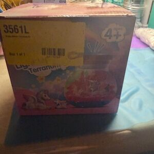 Light-Up Terrarium Kit for Kids